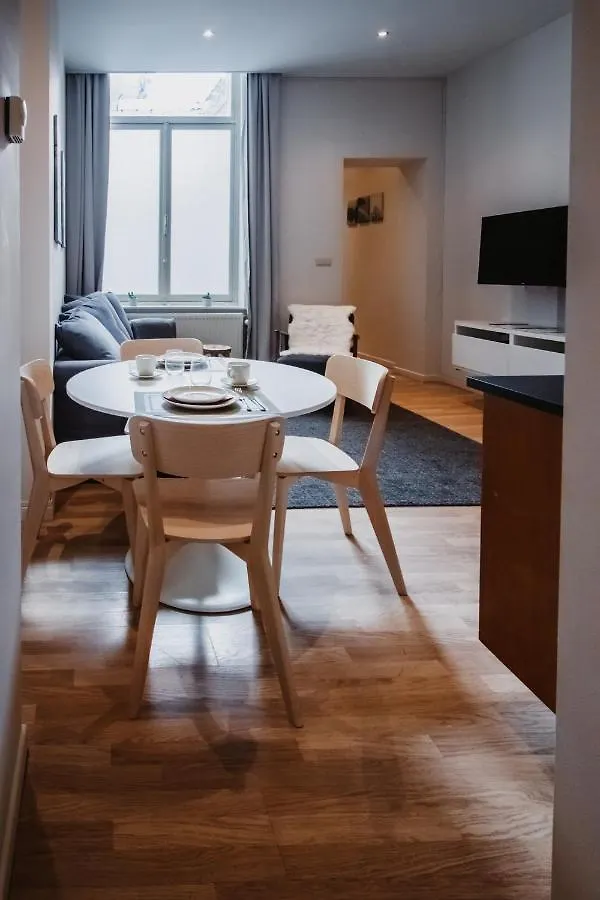Central And Cozy In Brussels Aparthotel
